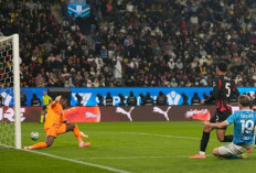 Piala Super Italia: Napoli ke Final, Rasmus Højlund Jadi Pembeda Singkirkan AC Milan.