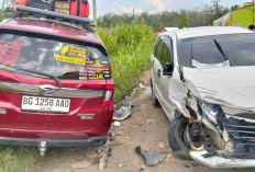 Tiga Mobil Tabrakan, Pengemudi dan Penumpang Selamat